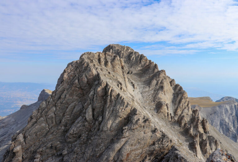 Mytikas peak 02 1 768x523